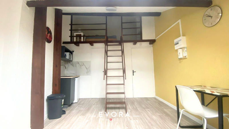 Appartement - 15 m² - 1 pièce