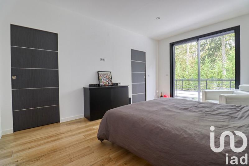 Maison de maîtres - 300 m² - 7 pièces