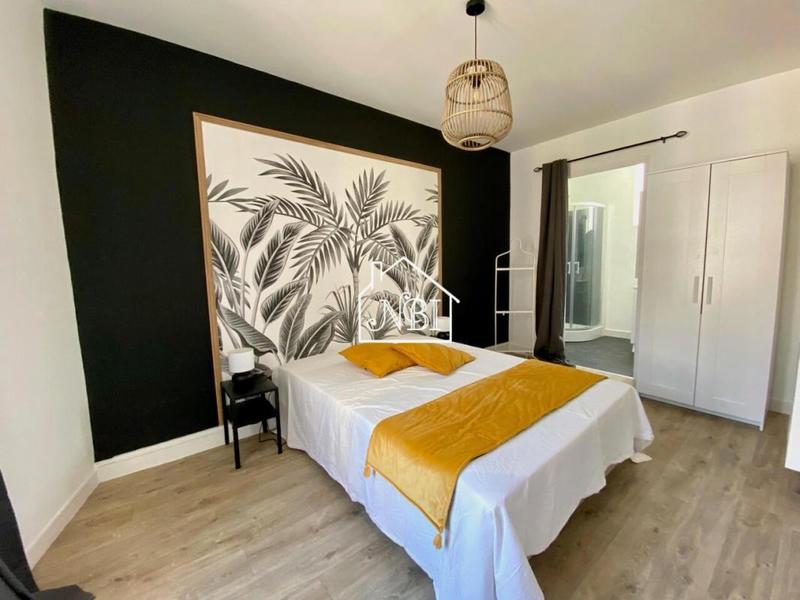 Immeuble - 232 m² - 10 pièces