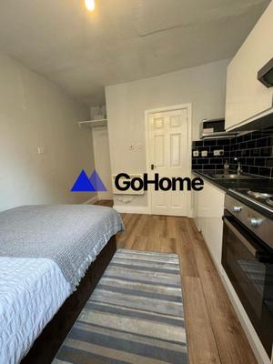 Studio - 15 m² - 1 pièce