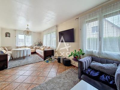 Maison - 147 m² - 9 pièces