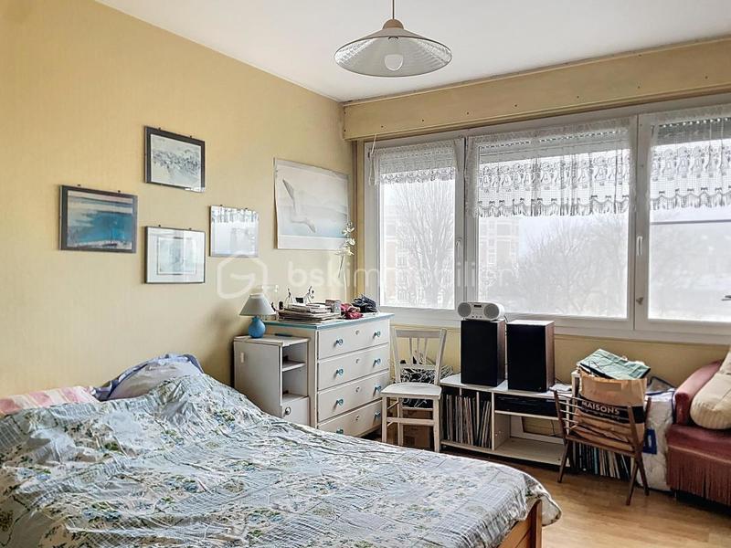 Appartement - 100 m² - 4 pièces