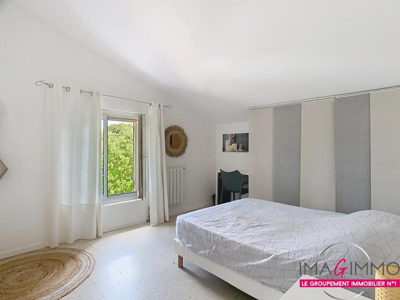 Maison - 175 m² - 6 pièces