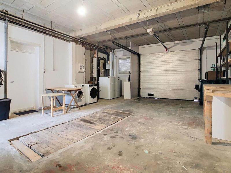 Appartement - 341 m² - 6 pièces