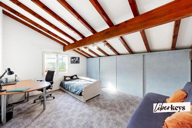 Maison - 151 m² - 5 pièces