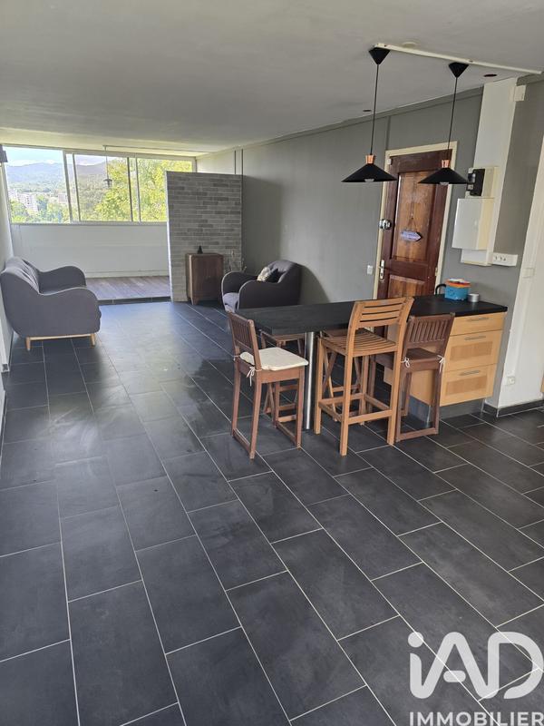 Appartement - 76 m² - 4 pièces