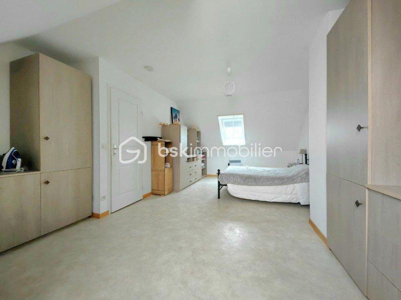 Maison traditionnelle - 92 m² - 4 pièces