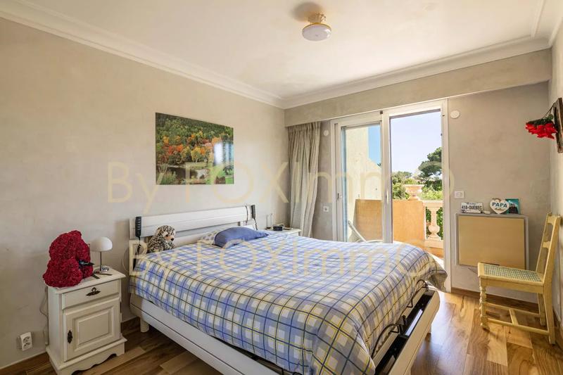 Maison - 184 m² - 6 pièces