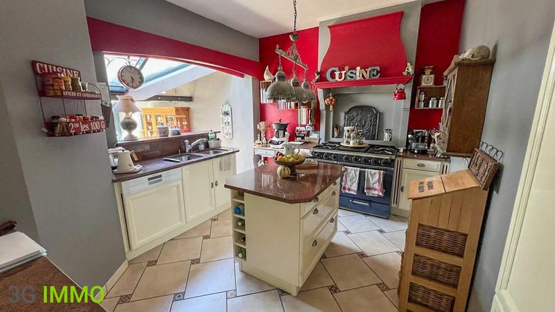 Maison de ville - 194 m² - 8 pièces