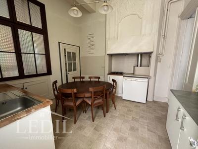 Appartement - 138 m² - 4 pièces