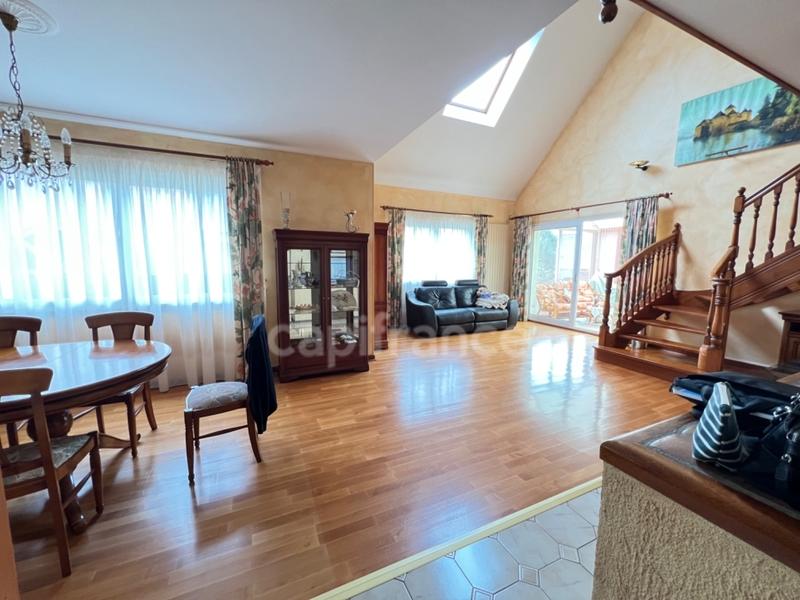 Maison - 138 m² - 6 pièces