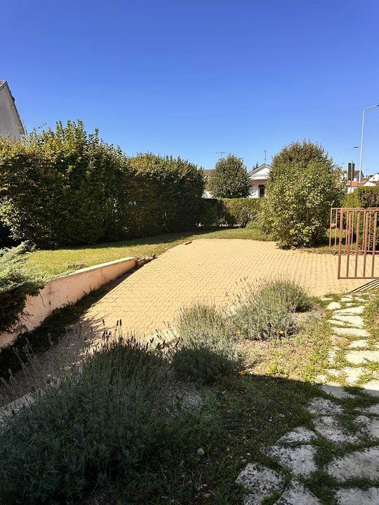 Maison d'architecte - 202 m² - 8 pièces