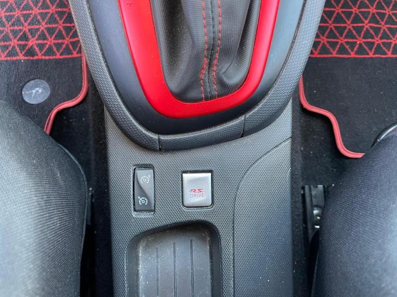 Renault Clio 4 IV 1.6 Turbo Rs Edc Cup