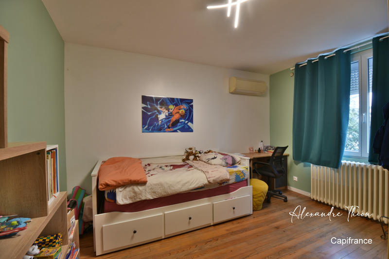 Maison - 135 m² - 5 pièces