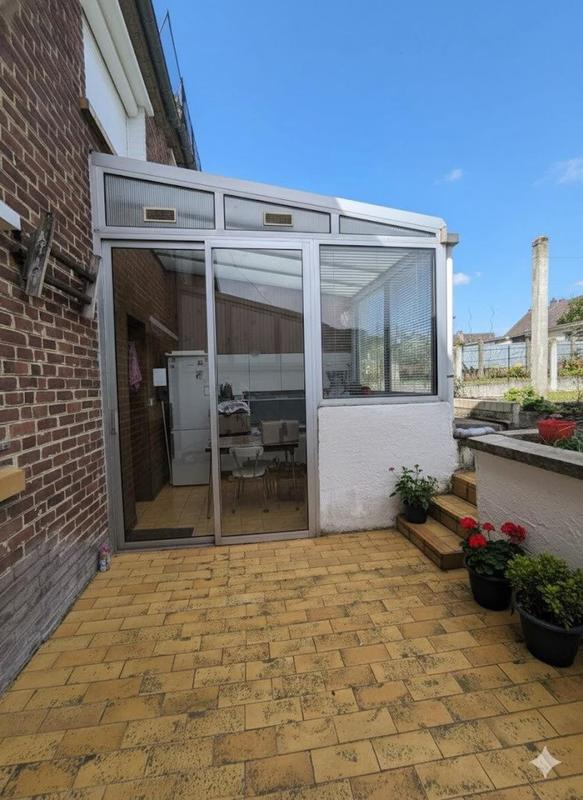 Maison de ville - 76 m² - 5 pièces