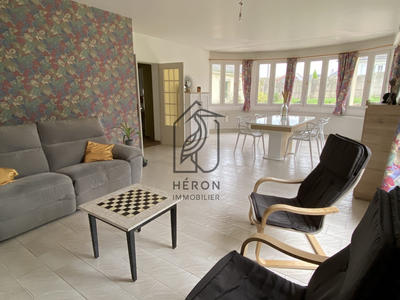 Maison - 197 m² - 6 pièces