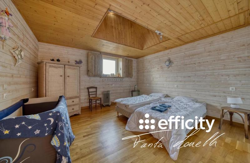 Maison de village - 320 m² - 15 pièces