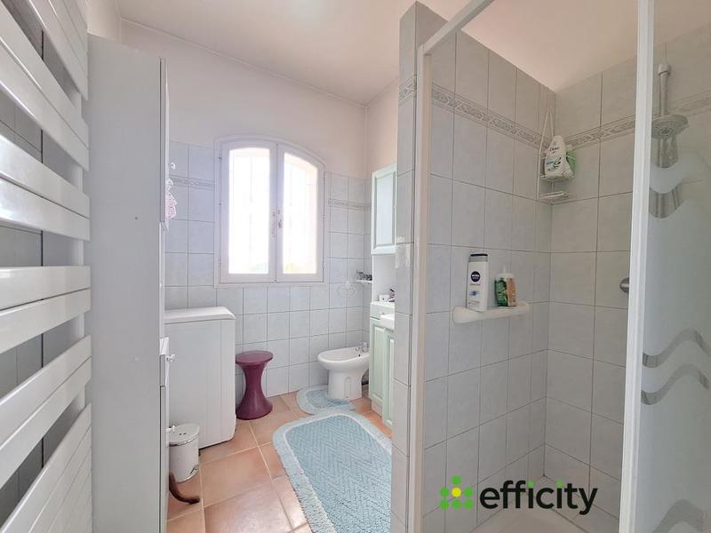 Villa - 184 m² - 5 pièces