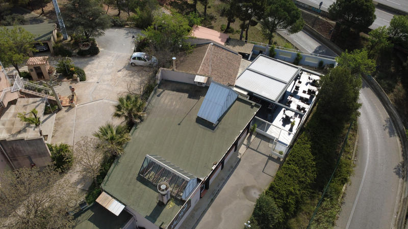 Local commercial - 253 m² - 3 pièces