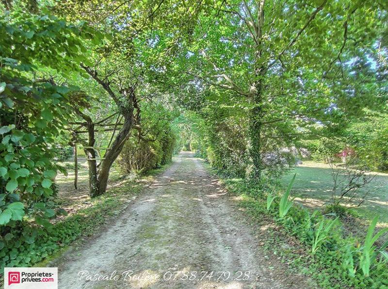 Maison - 218 m² - 11 pièces