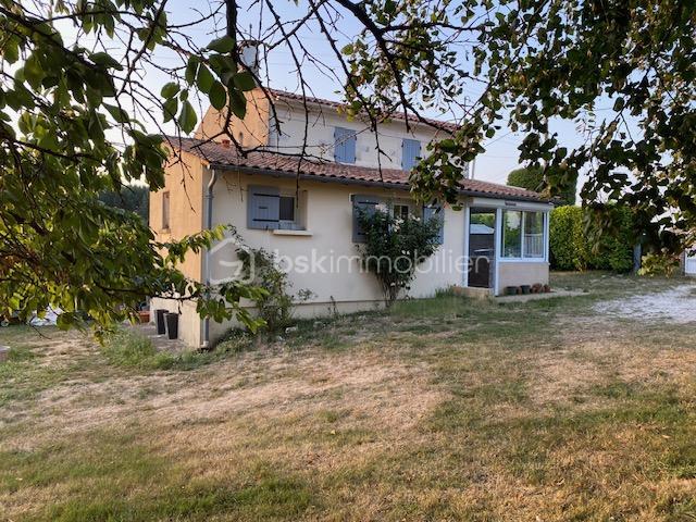 Maison en pierre - 70 m² - 3 pièces