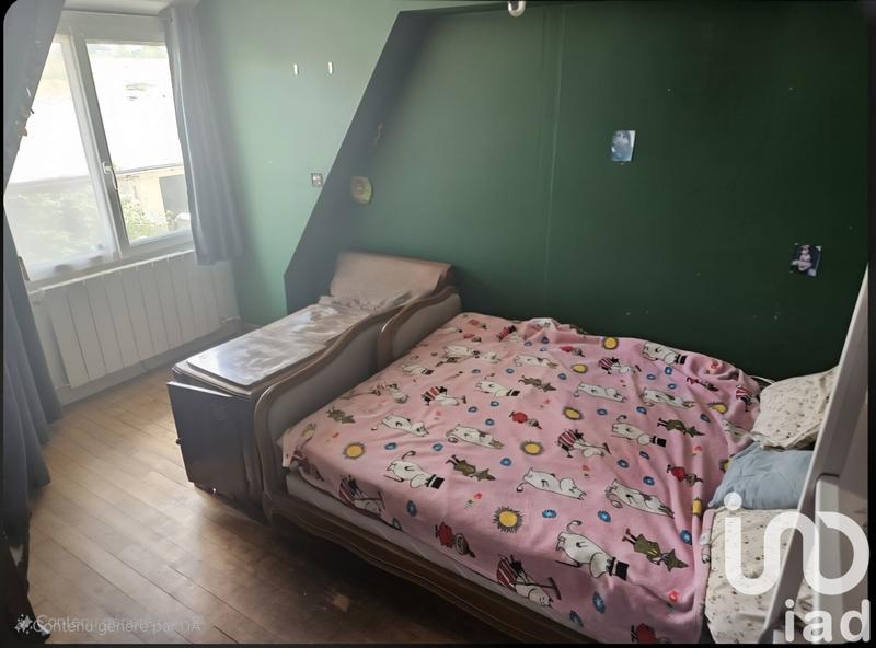 Maison - 245 m² - 15 pièces