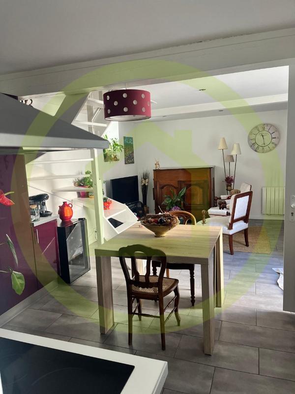 Maison - 80 m² - 4 pièces