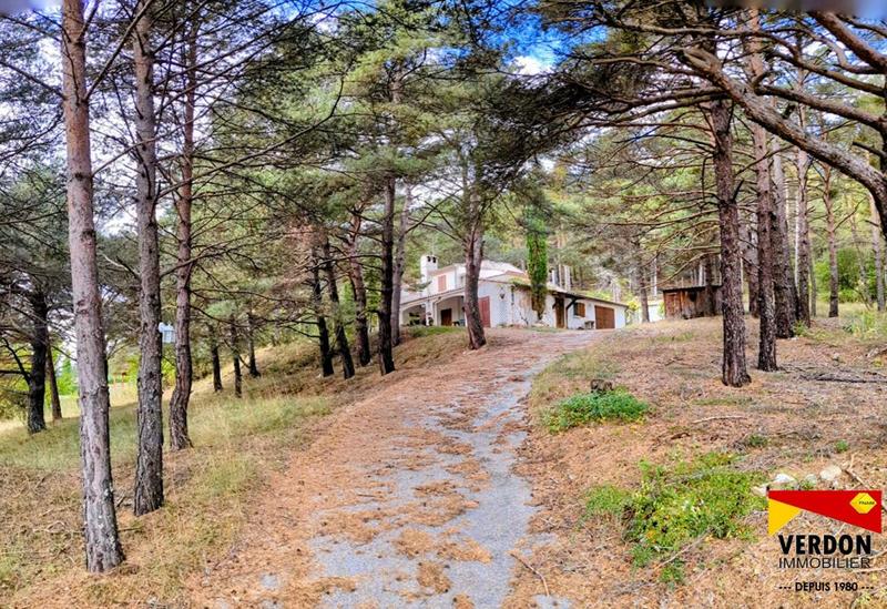 Maison - 124 m² - 8 pièces