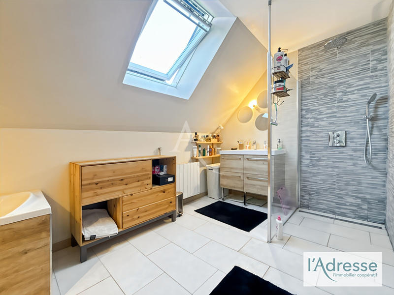 Maison - 117 m² - 5 pièces