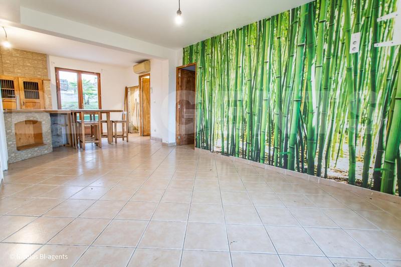 Pavillon - 130 m² - 6 pièces