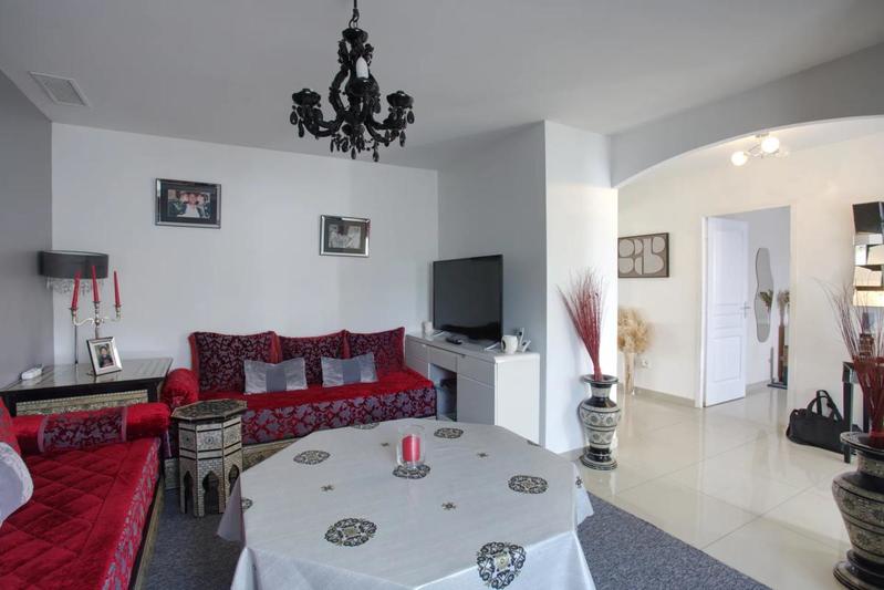 Maison - 158 m² - 6 pièces