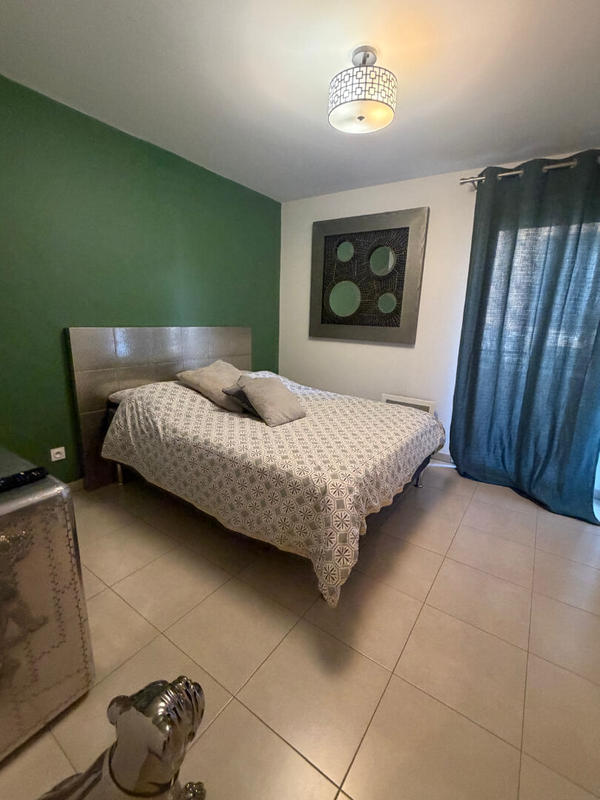 Appartement - 75 m² - 3 pièces