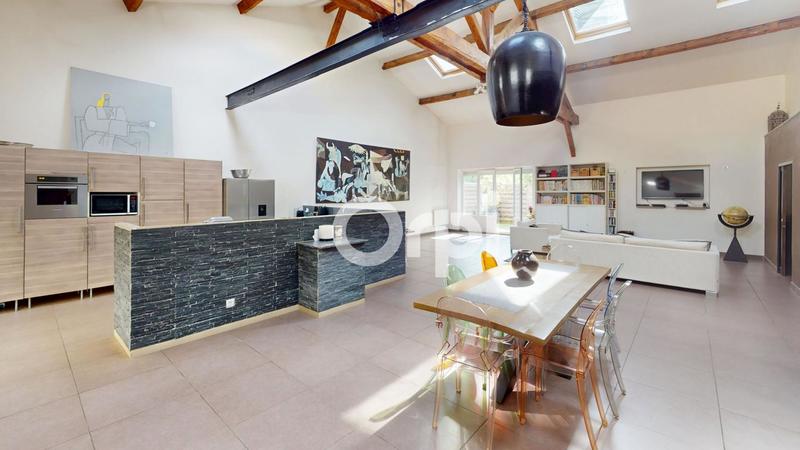 Maison - 175 m² - 6 pièces