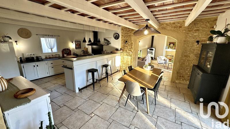 Maison - 280 m² - 10 pièces