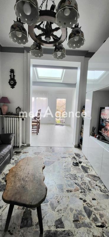 Maison - 120 m² - 6 pièces