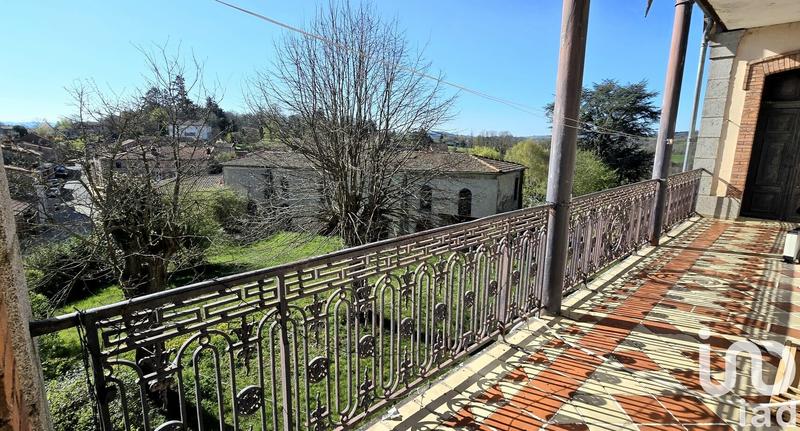 Maison de maîtres - 260 m² - 9 pièces