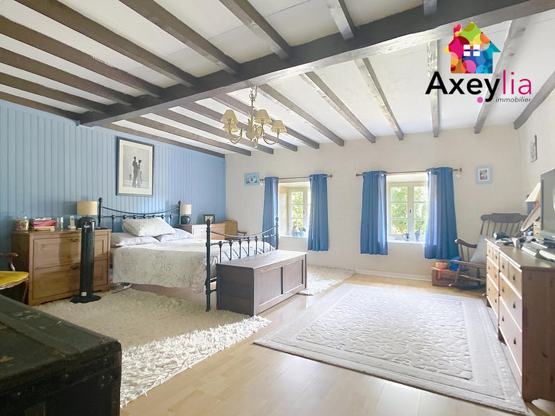 Maison - 165 m² - 6 pièces