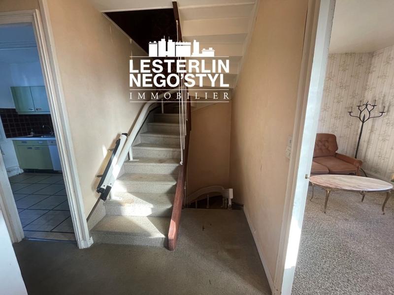 Maison - 98 m² - 5 pièces