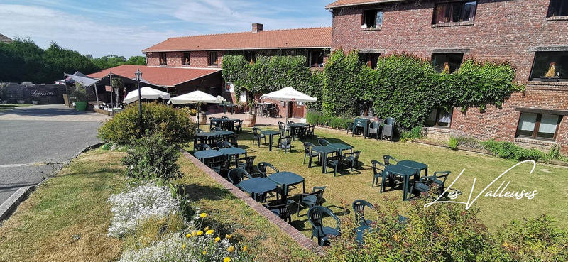 Fonds de commerce - 3 734 m²