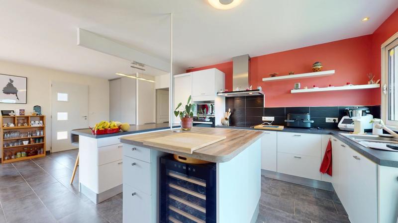 Maison - 163 m² - 6 pièces