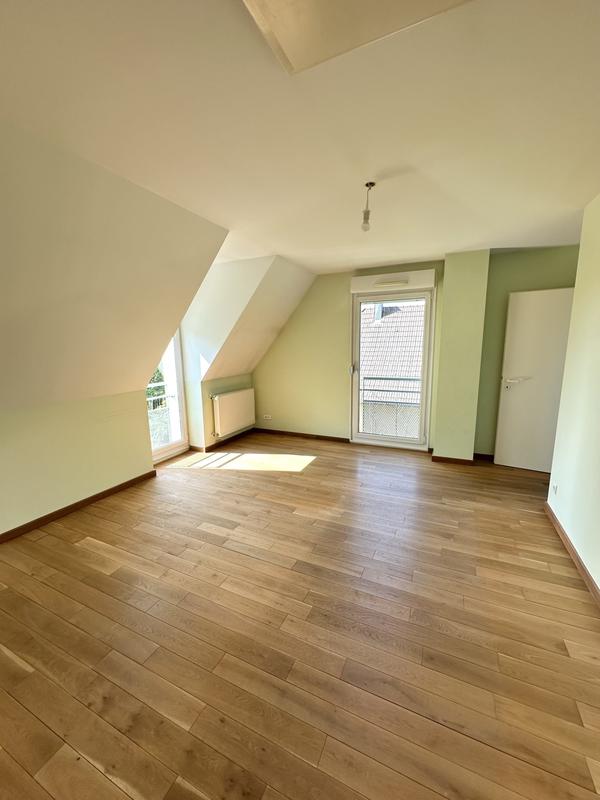 Maison contemporaine - 177 m² - 6 pièces