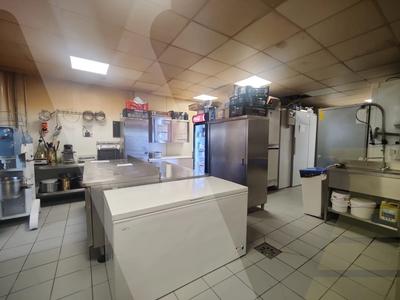 Fonds de commerce - 220 m²