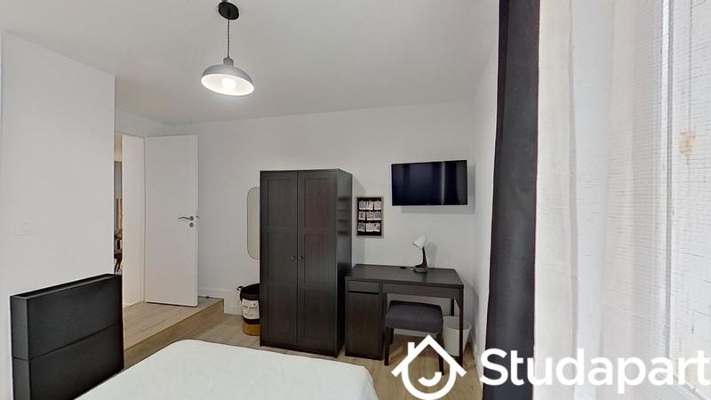 Chambre - 10 m² - 1 pièce