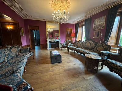 Château - 671 m² - 15 pièces