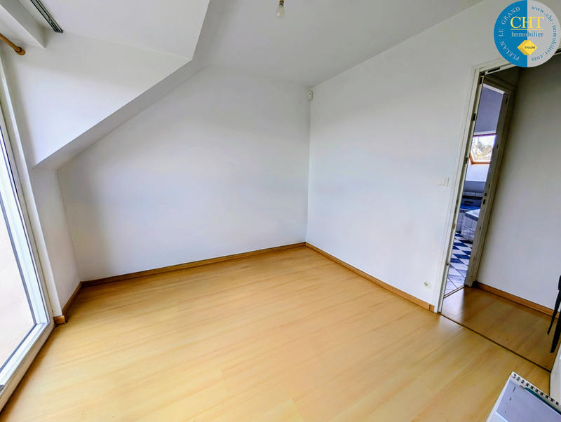 Maison - 156 m² - 7 pièces