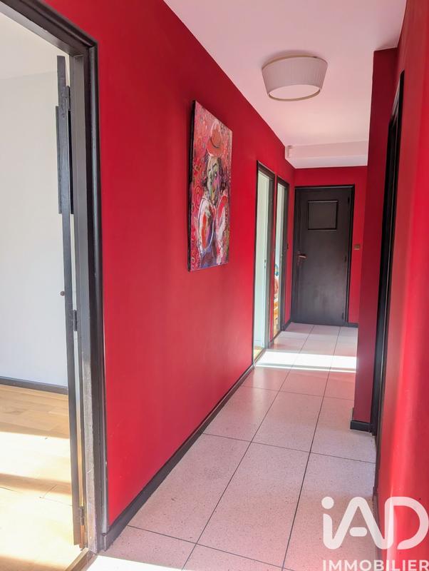 Maison - 182 m² - 6 pièces