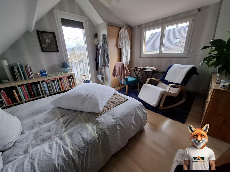 Maison - 91 m² - 5 pièces