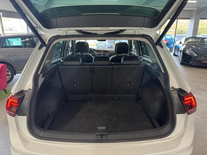 Volkswagen Tiguan 2.0 16v Tdi BlueMotion - 150 Bv Dsg 7 R-Line / Garantie 12 mois