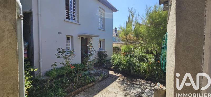 Maison - 152 m² - 8 pièces