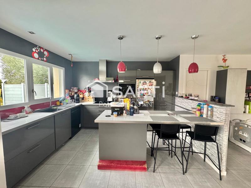 Maison - 120 m² - 4 pièces